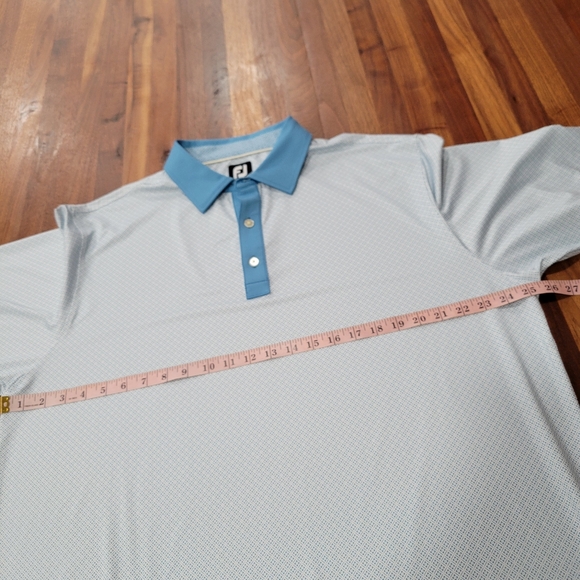 Footjoy Golf 3 Button Placket Polo Logo on Back Embroidered Sleeve XL - Picture 4 of 12